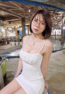 ขวัญแว่น