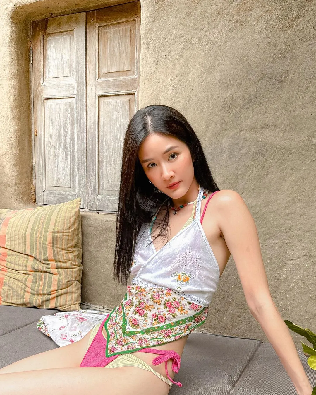 แพรว เฌอมาวีร์ ถ่ายแบบ