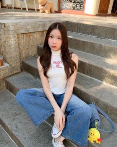 น้องพลอย สาวสวย