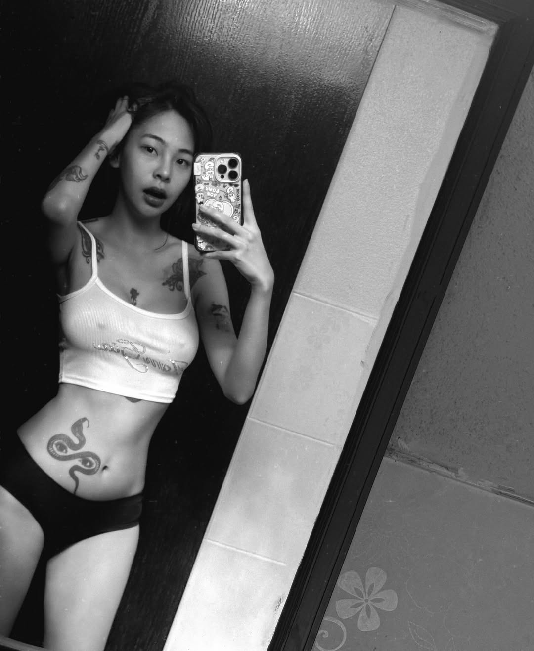 น้องบีbaby_bee999 onlyfans18+